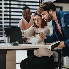 Collaborative team tracking sales leads