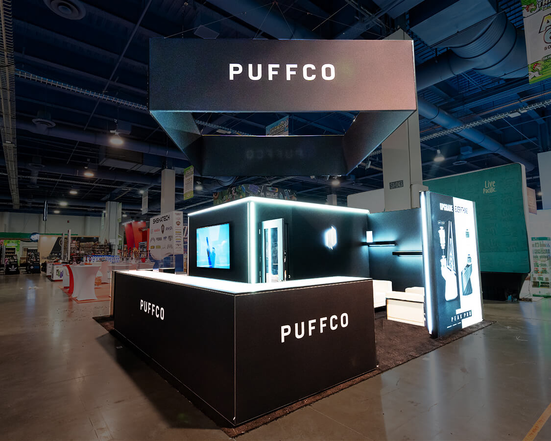 Impressive turnkey 20x20 booth rentals for Las Vegas shows