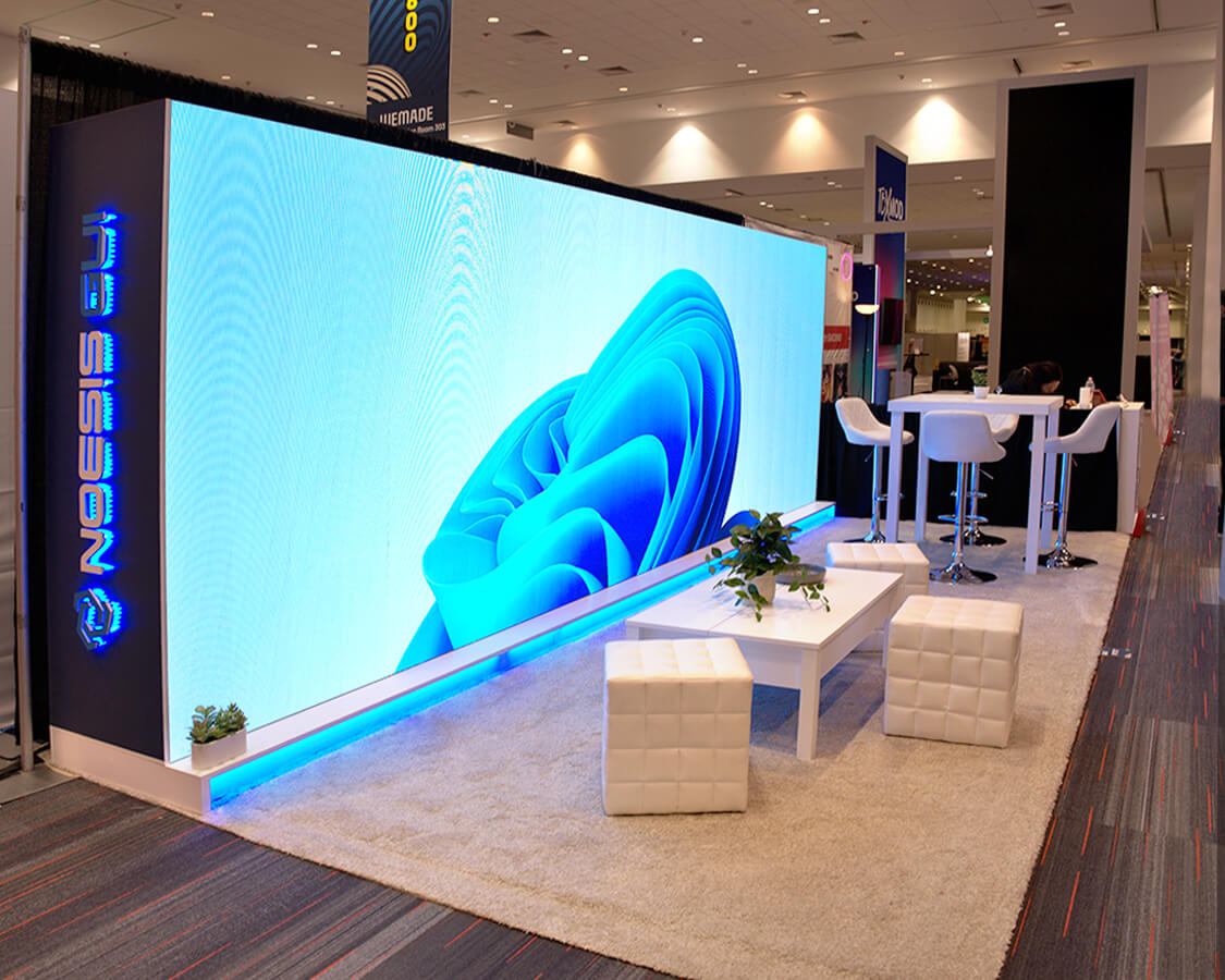 Make a splash with award-winning 10x20 booth rentals