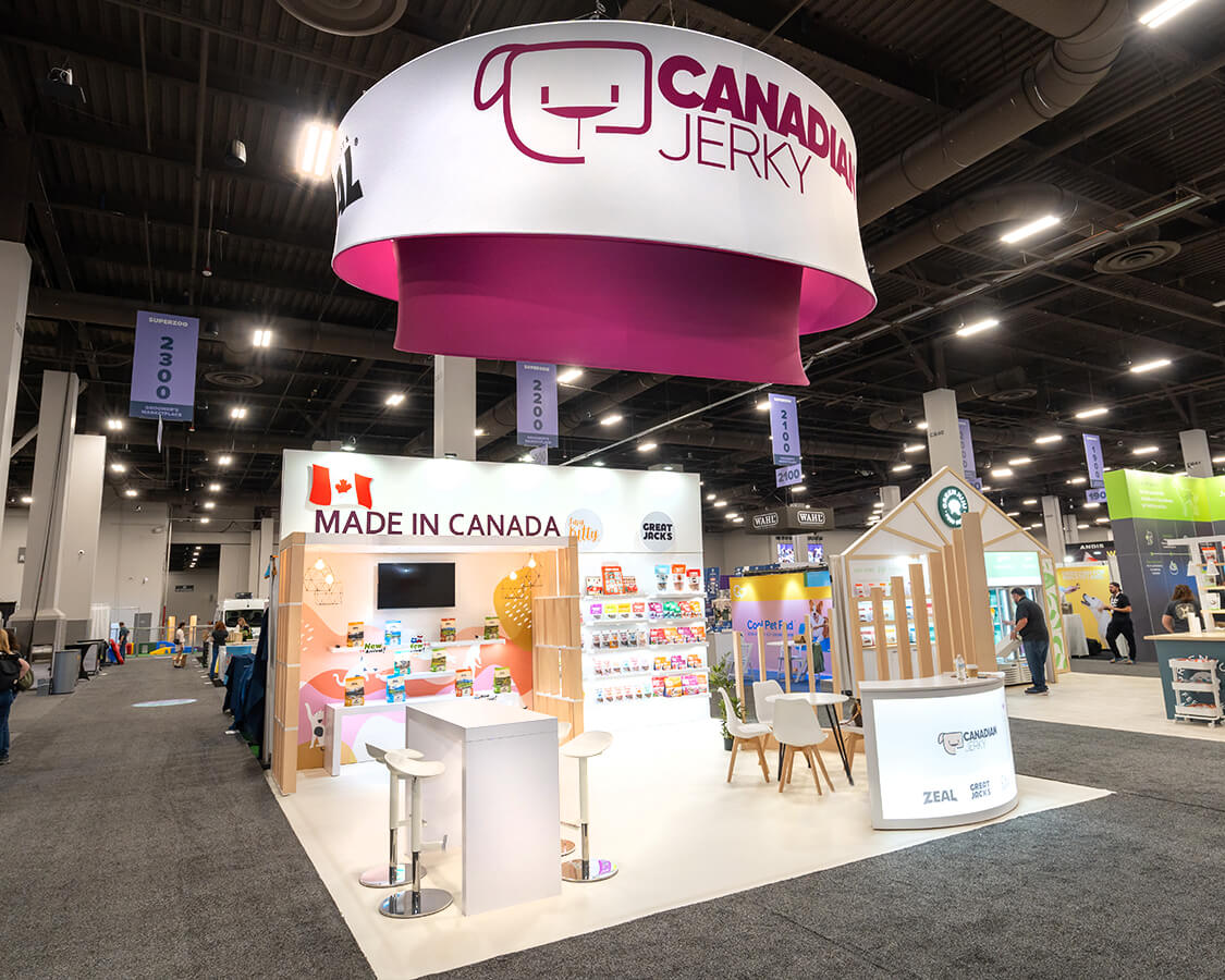 Amaze your audience with impressive 20x20 booth rental