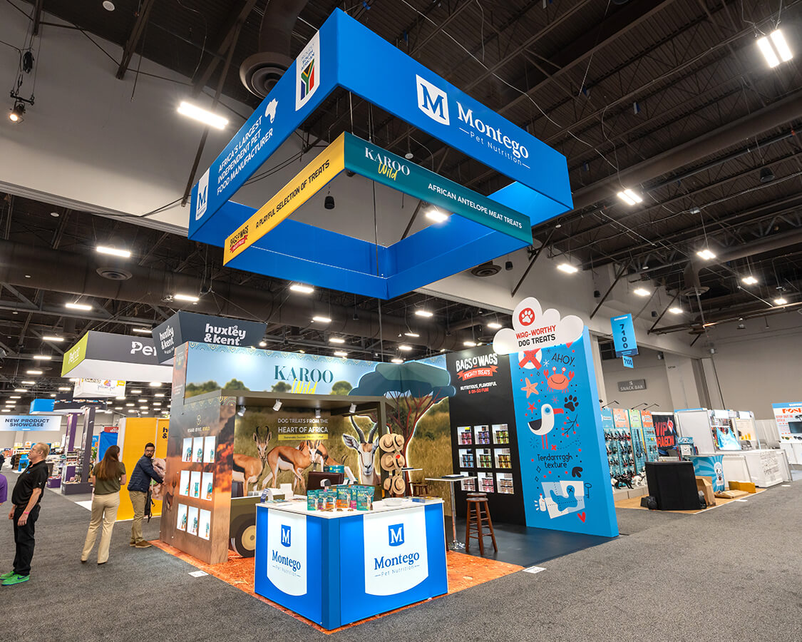 Make heads turn with awe-inspiring 20x20 booth rentals