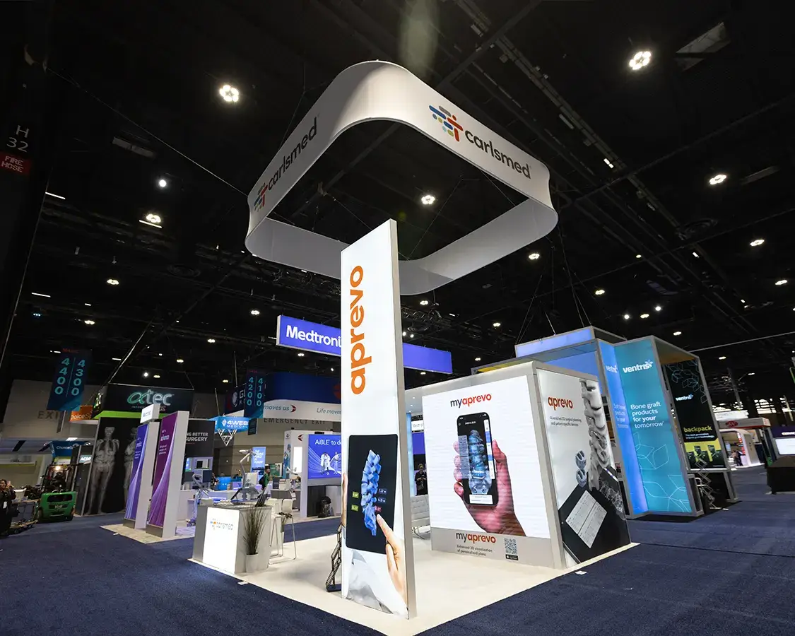 Attract attendees with extraordinary 20x20 rental booth