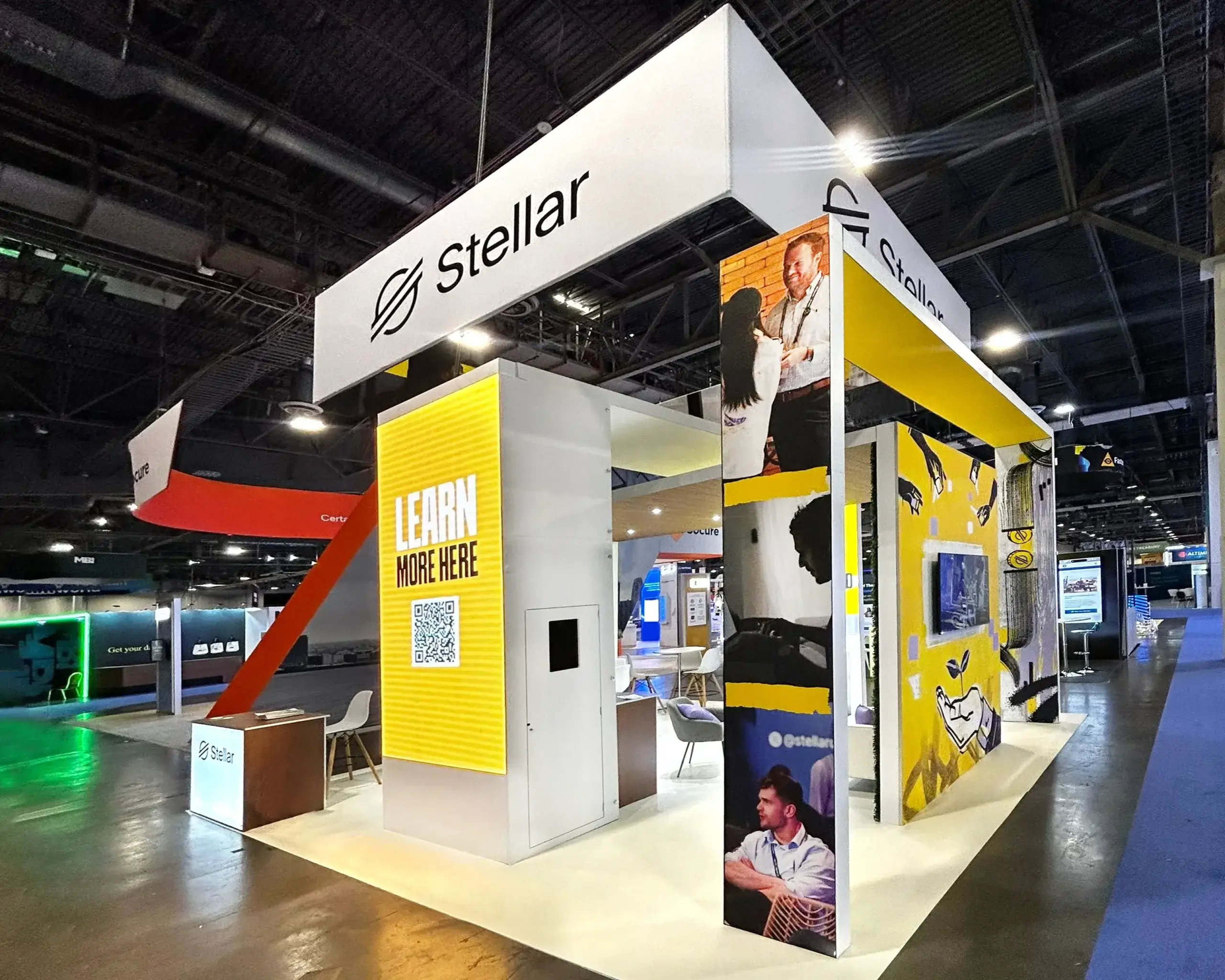 20x20 Exhibit Booth for Stellar at Money 20/20 Show, Designed and Built by Exponents in Las Vegas, NV