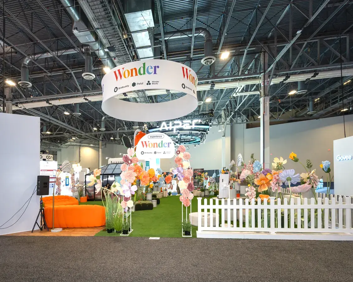 Striking 40x40 trade show booth rentals