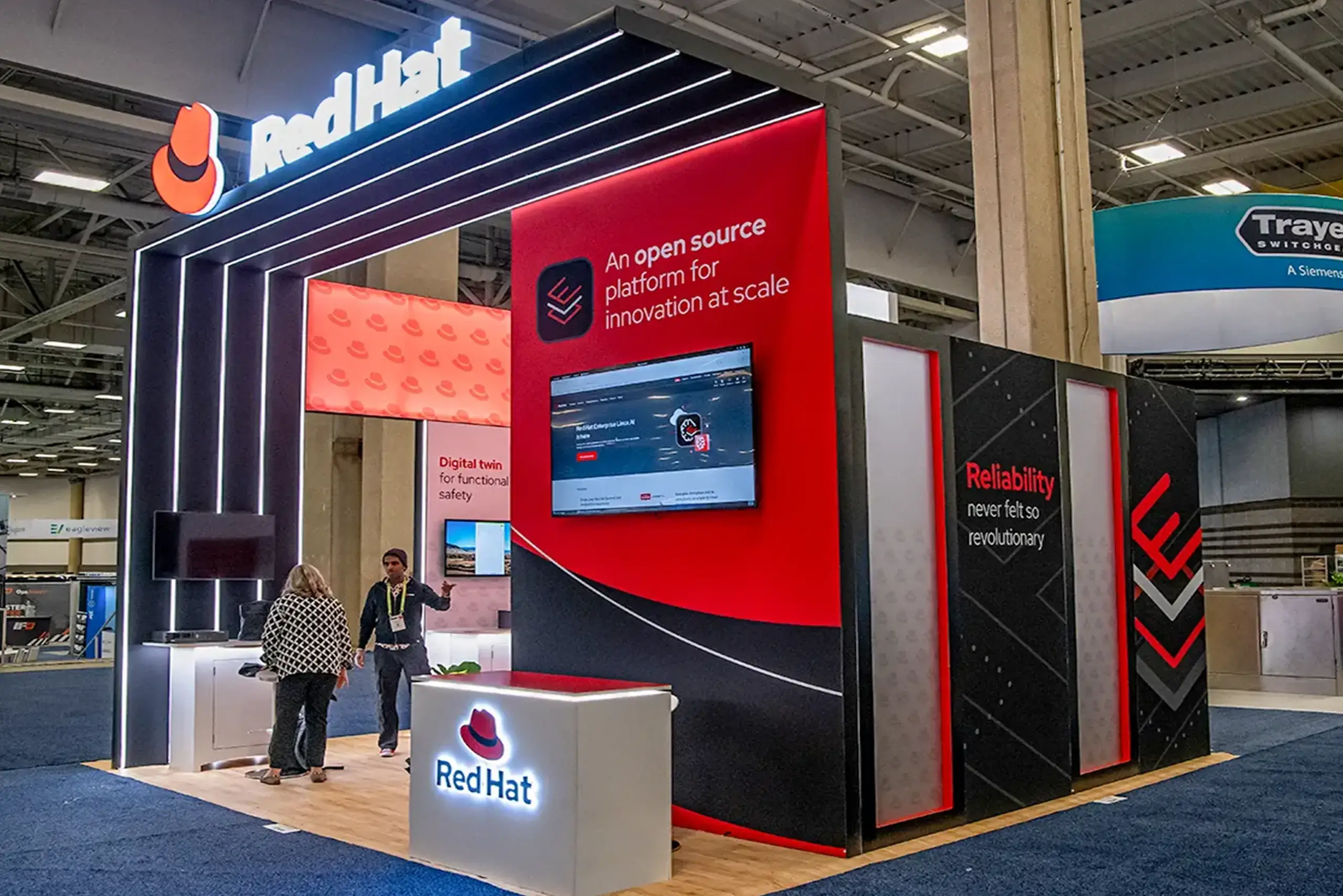 Red Hat 20x20 booth rental at Distributech Dallas