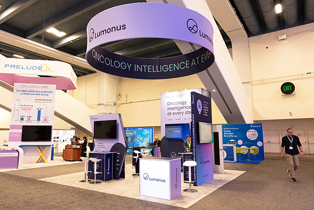 20x20 Exhibit Rental for Lumonus at ASTRO Show Designed and Built by Exponents in San Francisco