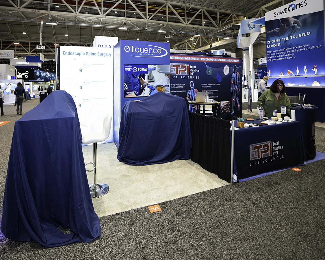 10x10 Trade Show Booth for Elliquence at AAOS 2026, Designed and Built By Exponents in New Orleans, LA